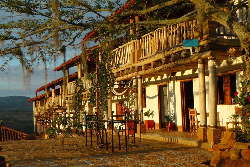 Отель Artepolis Баричара Экстерьер фото